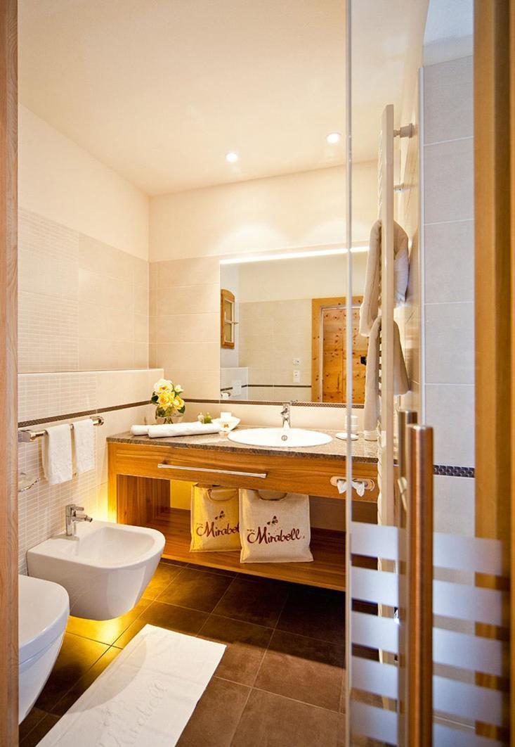 Mirabell Dolomites Hotel - Luxury Ayurveda & Spa Olang Exteriör bild