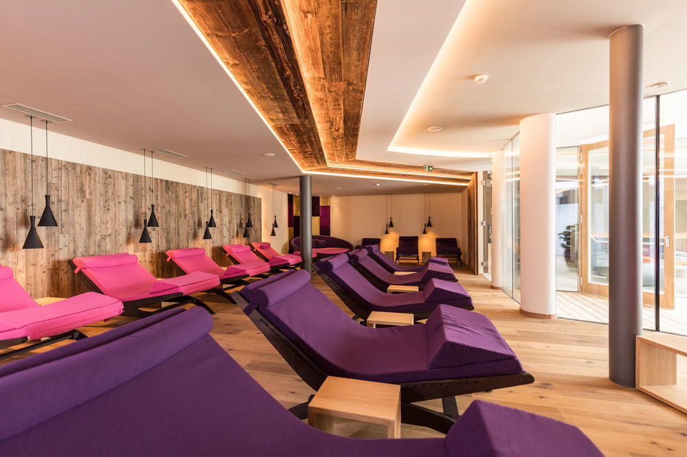 Mirabell Dolomites Hotel - Luxury Ayurveda & Spa Olang Exteriör bild